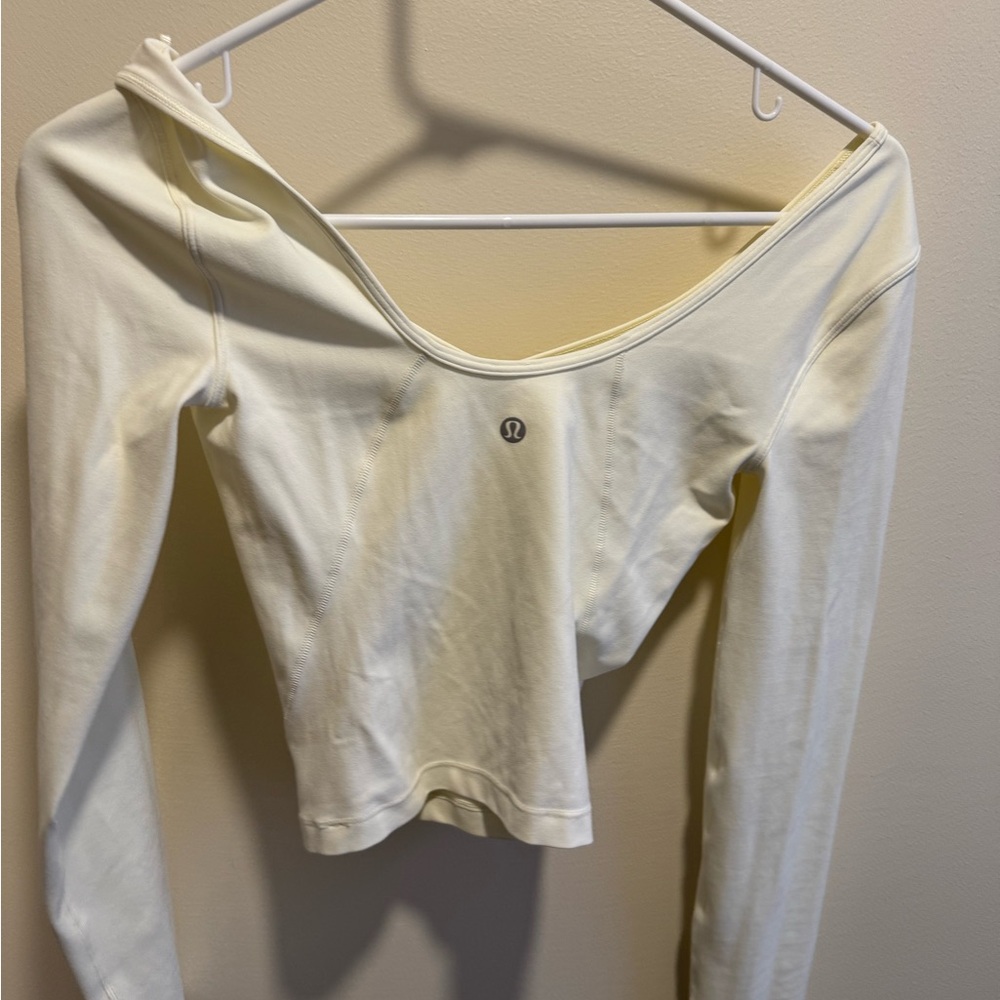 lululemon athletica Women's Off-White Long Sleeve Top
